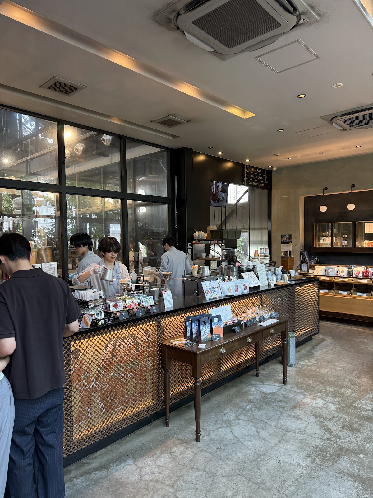 Factory & Labo Kanno Coffee — 2