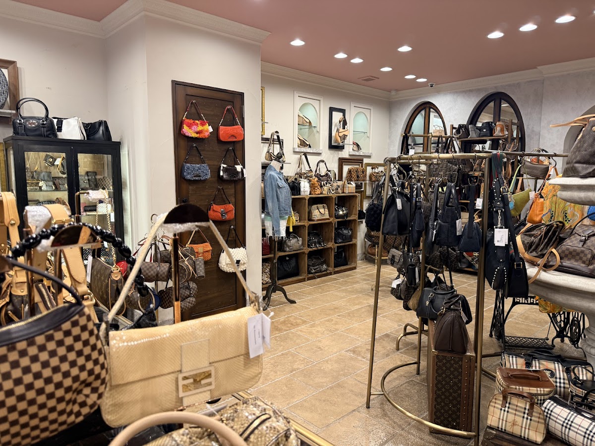 AMORE Vintage AOYAMA (アモーレ ヴィンテージ アオヤマ) — 3