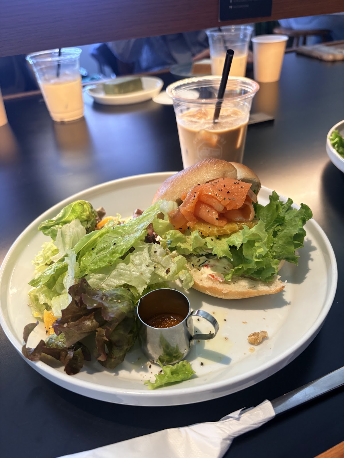 SCHOOL BUS COFFEE STOP NAKAMEGURO — 3