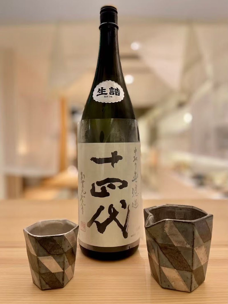 Zakka+Sake Bar DEARYOU OMOTESANDO — 2