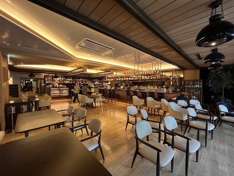 STELLAR WORKS Restaurant & Bar — 3