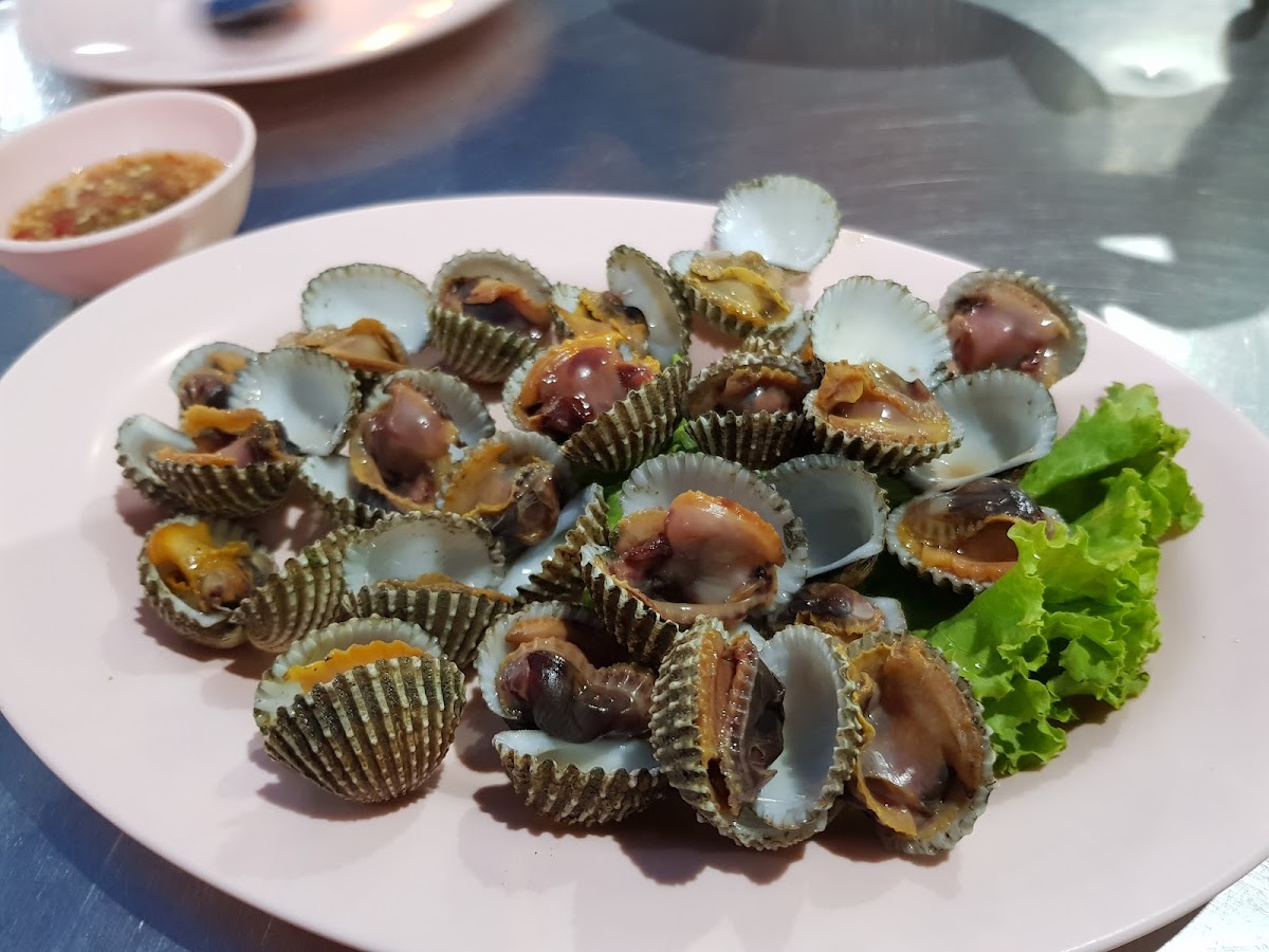 Jay Hung's Kitchen (ครัวเจ๊ฮุ้ง) — 2