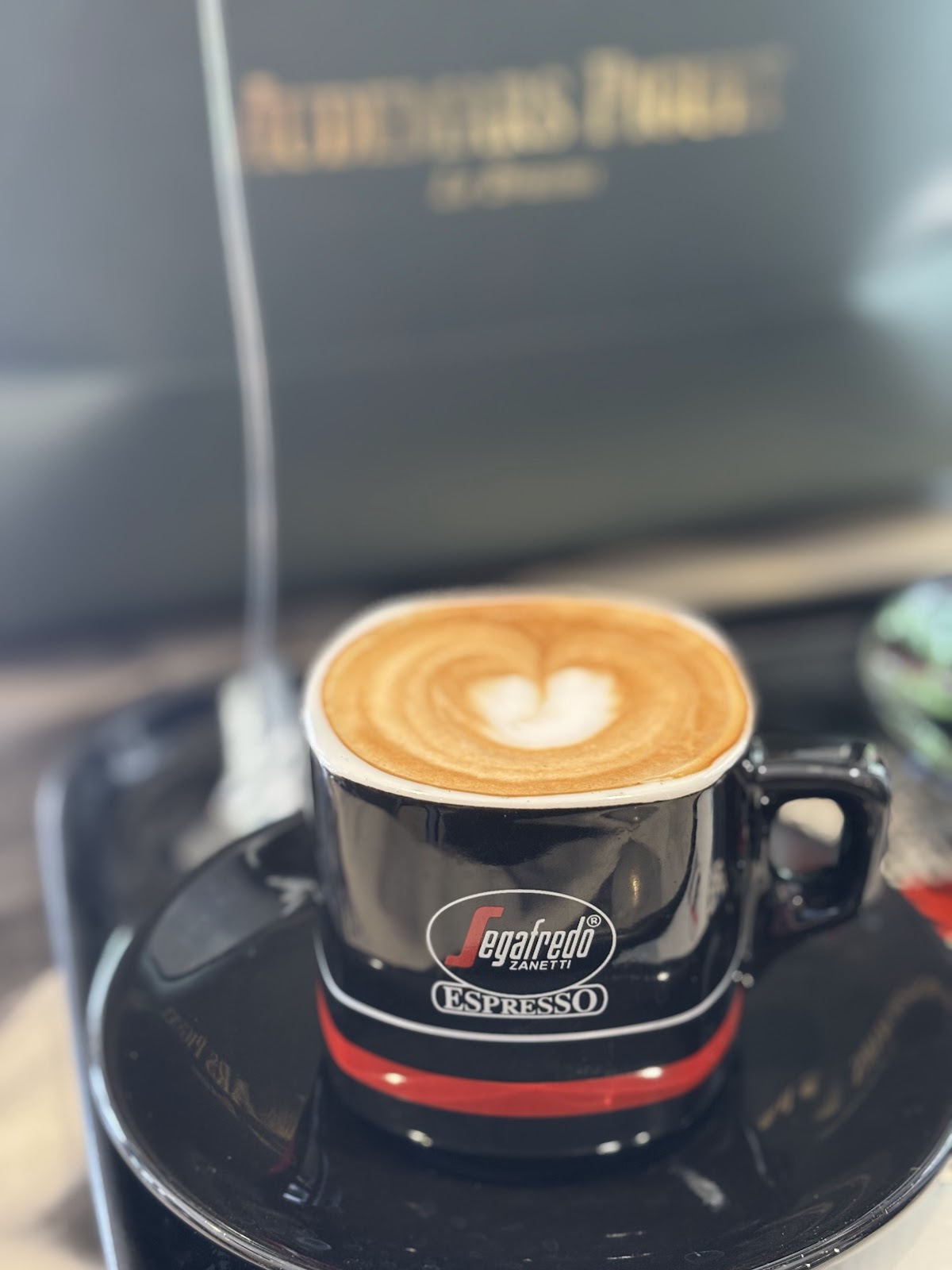 Segafredo Zanetti Espresso Shop HIROO — 3