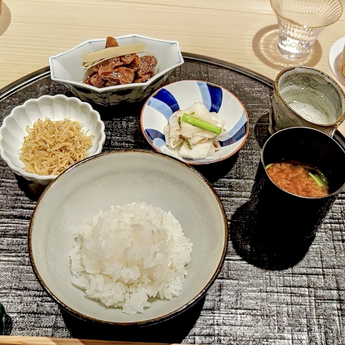 Shinbashi Hoshino (シンバシ ホシノ) — 2