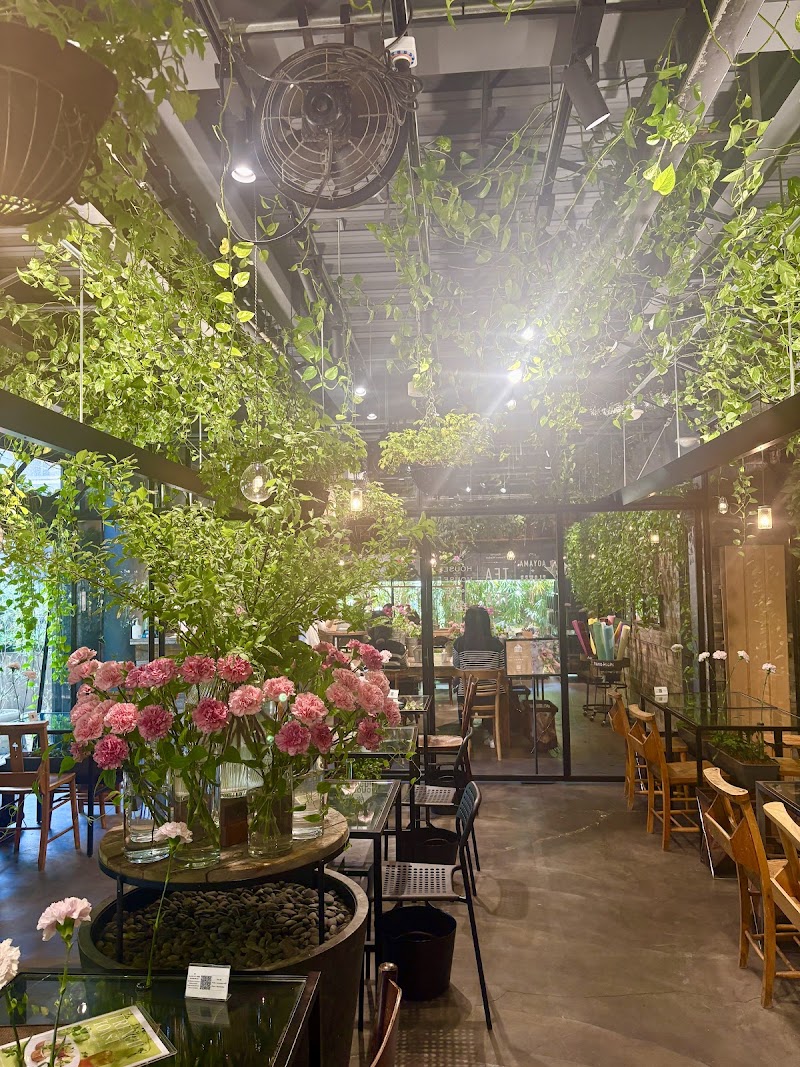 Aoyama Flower Market Green House